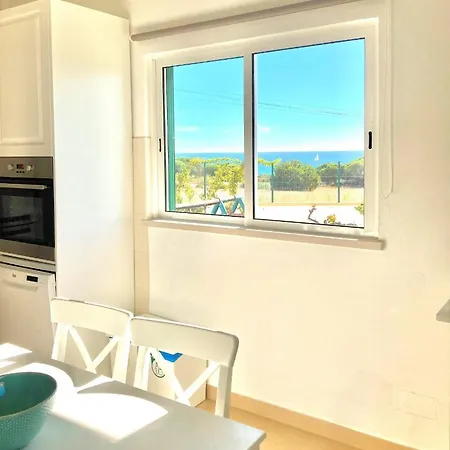 Moradias Rufino 阿尔布费拉