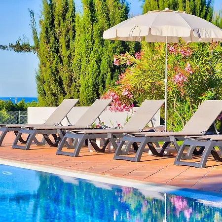 假日公园 Moradias Rufino