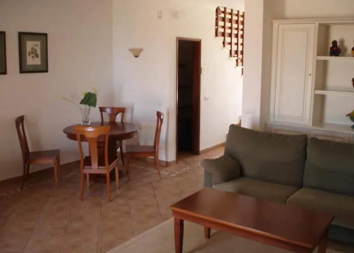 Moradias Rufino Албуфейра