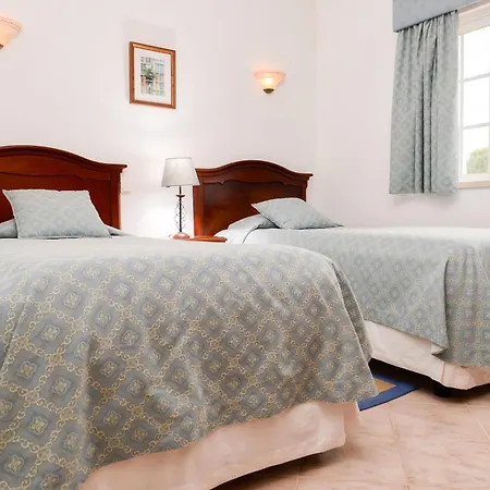 Tatil parkı Moradias Rufino 3*