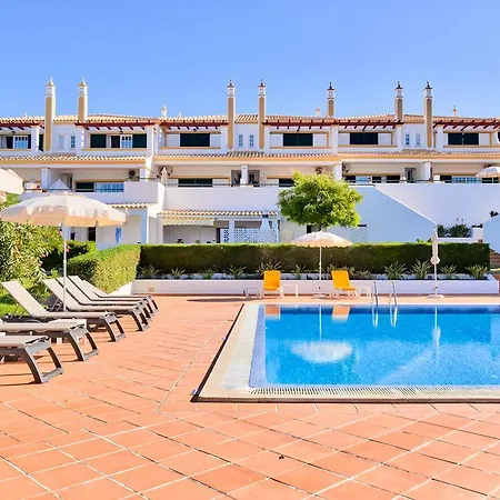 Moradias Rufino Tatil parkı 3*