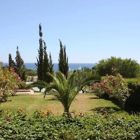 Moradias Rufino Tatil parkı 3*