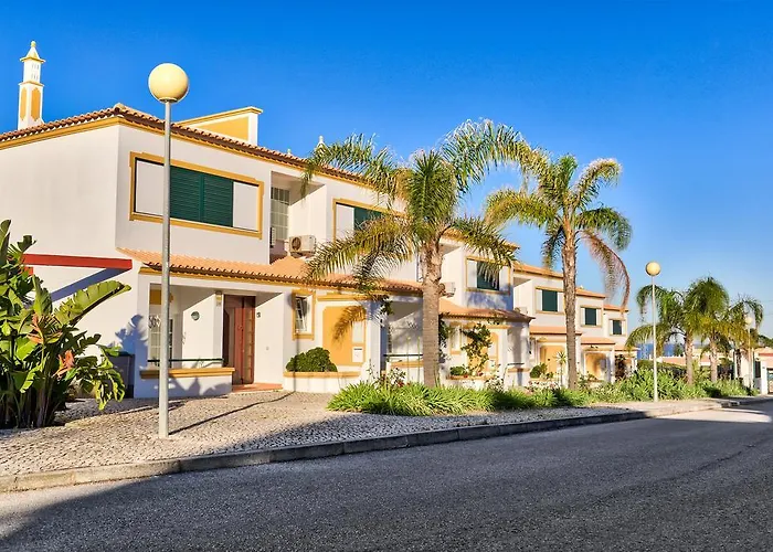 منتزه العطل Moradias Rufino