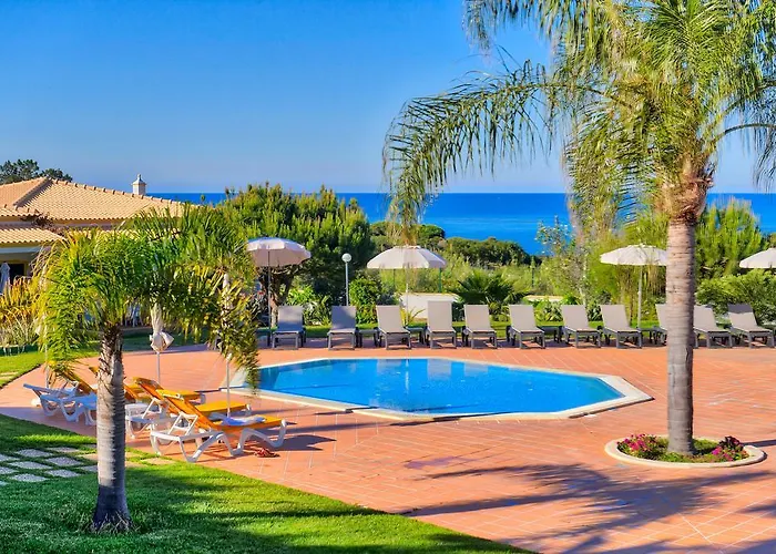 منتزه العطل Moradias Rufino 3*