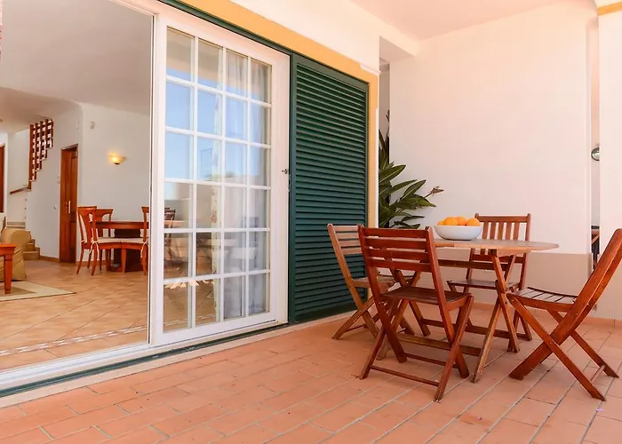 منتزه العطل Moradias Rufino